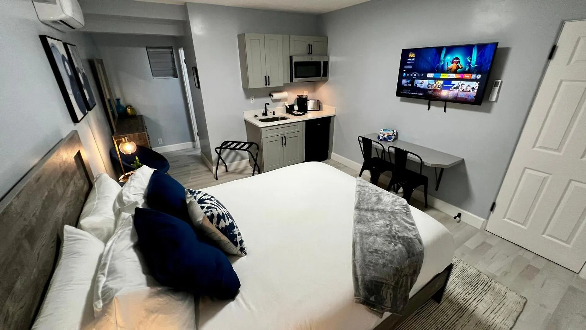 Hotel Oceano Suites Daytona Beach
