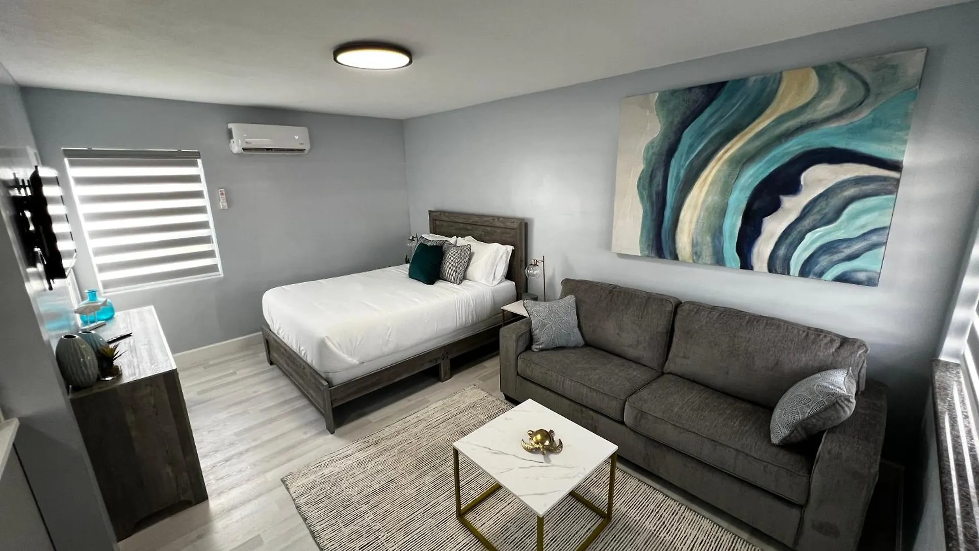 Oceano Suites Daytona Beach 0*,