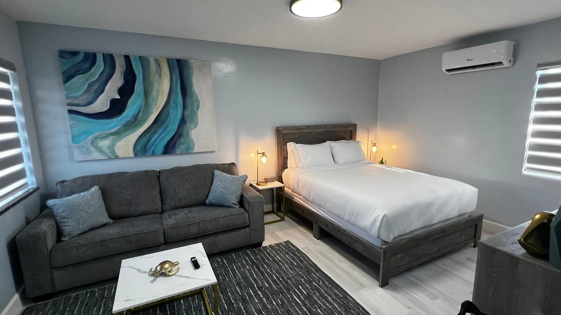 Oceano Suites Daytona Beach Hotel